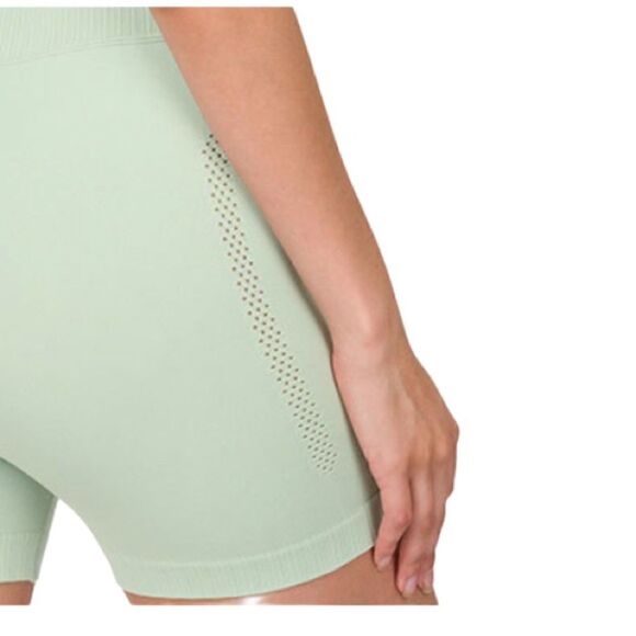 NWT Sports Romper light green - Picture 3 of 6